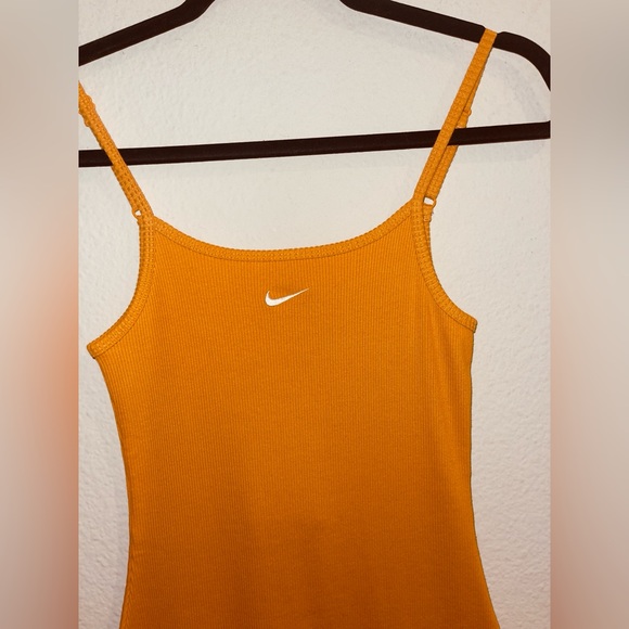 Nike orange ribbed Dress - Picture 3 of 7